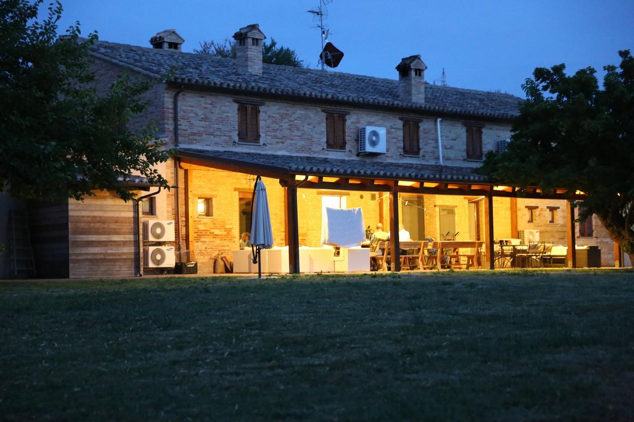 Casale Talevi Villa Cartoceto Luaran gambar